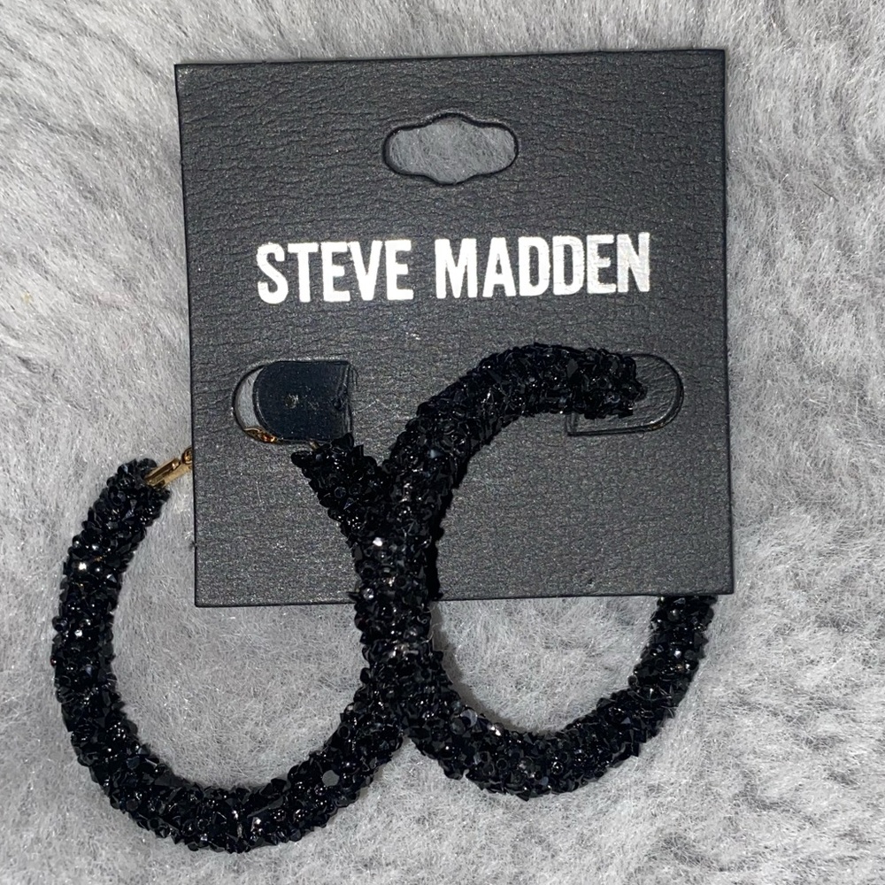 Steve Madden earrings